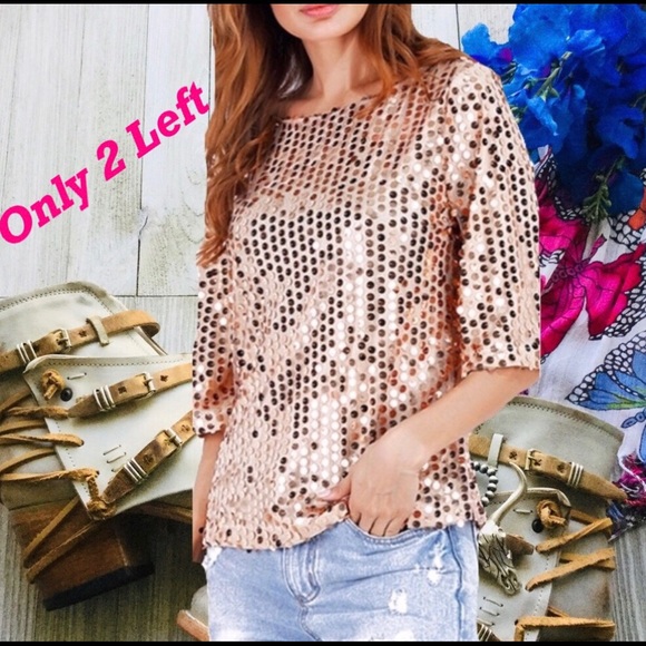 💲💲SALE MARKDOWN GOLD SEQUIN TEE - Picture 3 of 8